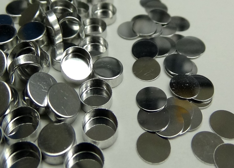 shimadzu-202-52943-aluminum-sample-pans-lids (1)
